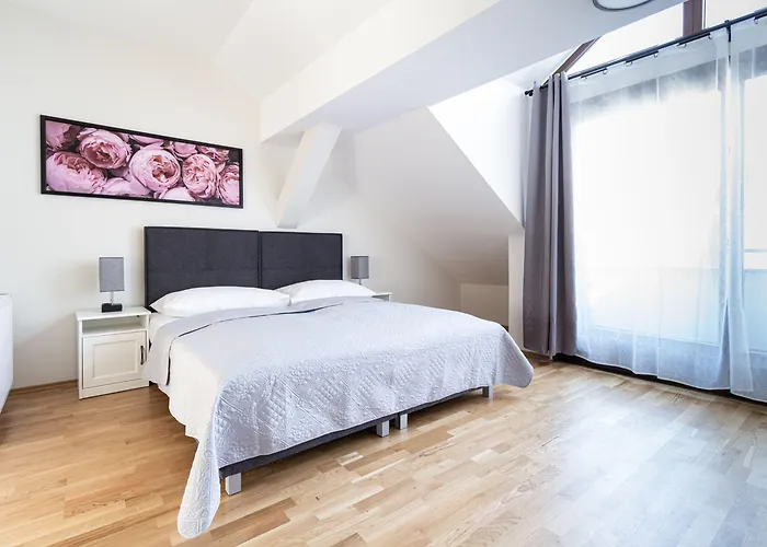 Ottakringer Apartment *